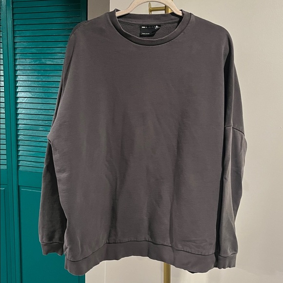 ASOS Design Oversized Sweatshirt – Size Small - Picture 2 of 5